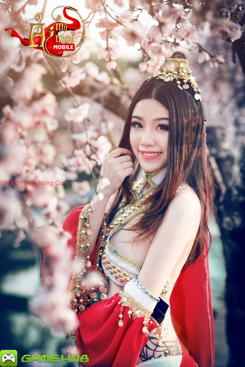 Linh Miu quyến rũ với cosplay Thiên Địa Quyết